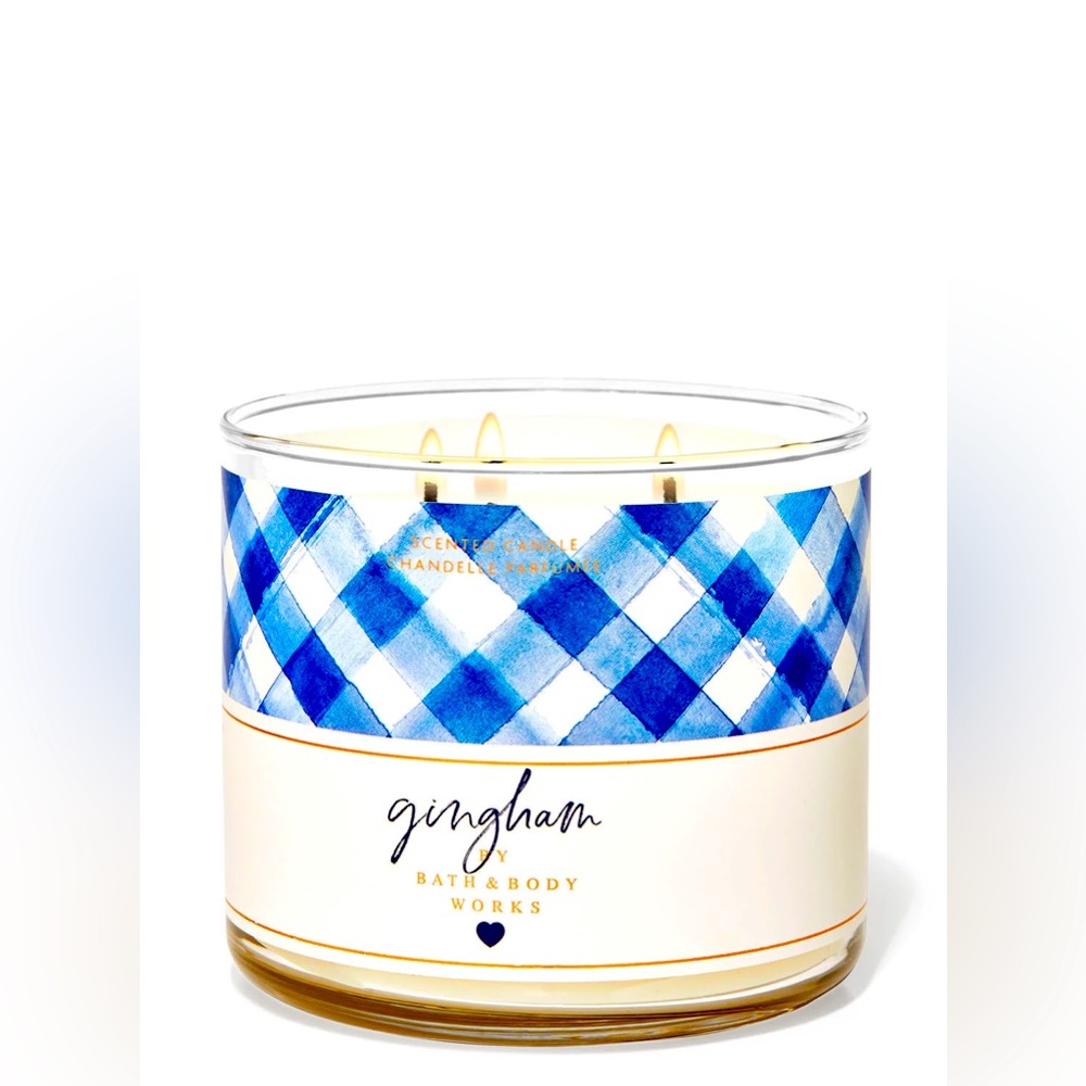 ❣️BATH AND BODY WORKS ❣️GINGHAM 3 WICK CANDLE ❣️